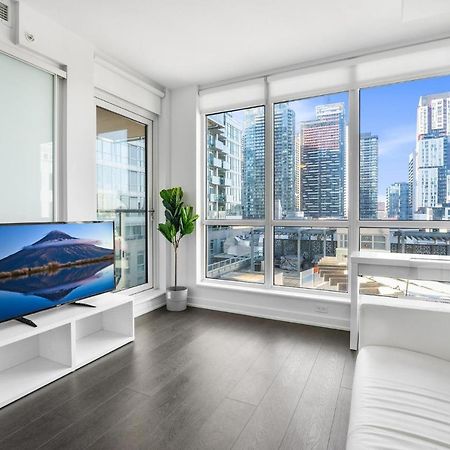Apartmán Heart Of Downtown Toronto! Exteriér fotografie